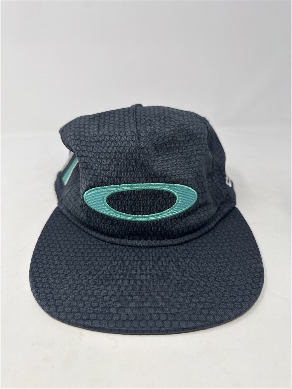 Oakley Men's Trucker Hat Universal Blue Size Small/ Med Very Clean